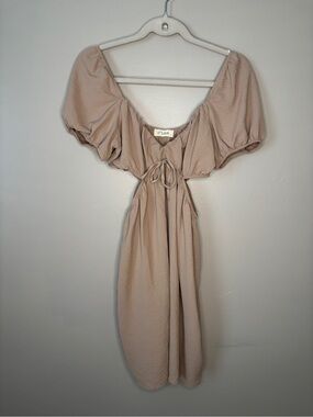 C'isa Cutout Puff-Sleeve Mini Dress (Taupe, Size Medium)